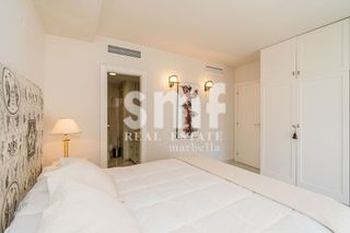 Piso en alquiler en Puerto Banús en Marbella