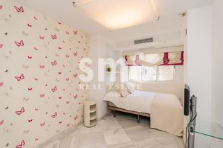 Piso en alquiler en Puerto Banús en Marbella