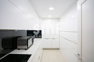 Piso en alquiler en Puerto Banús en Marbella