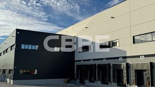 Nave industrial en alquiler en Ensanche de Vallecas - Valdecarros en Madrid