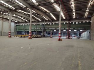 Nave industrial en alquiler en Zona Estación en Valdemoro