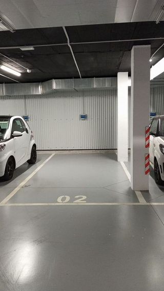 Garaje en alquiler en El Mayorazgo - El Limonar en Málaga