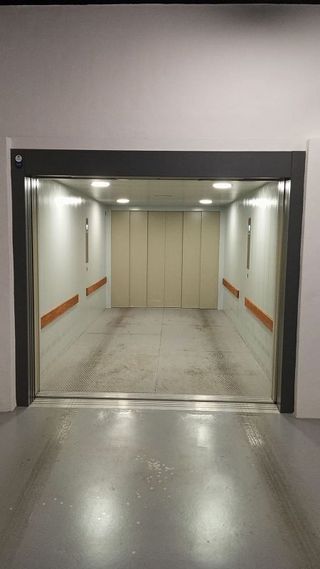 Garaje en alquiler en El Mayorazgo - El Limonar en Málaga