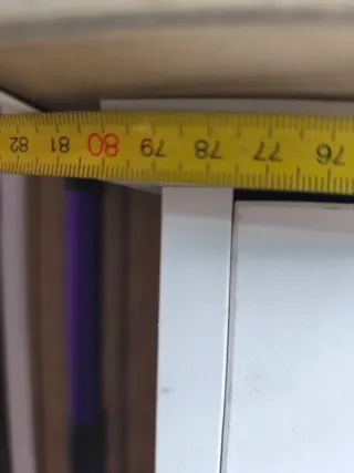 Aparador de cocina blanco y cristal