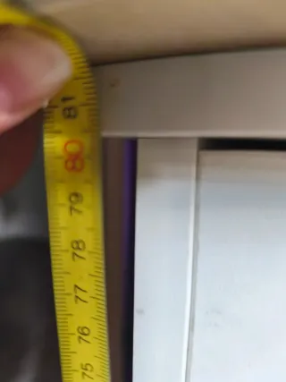 Aparador de cocina blanco y cristal