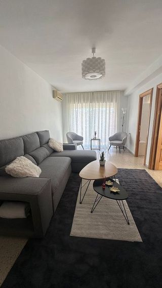 Piso en alquiler en Polígono Cartuja – La Paz en Granada