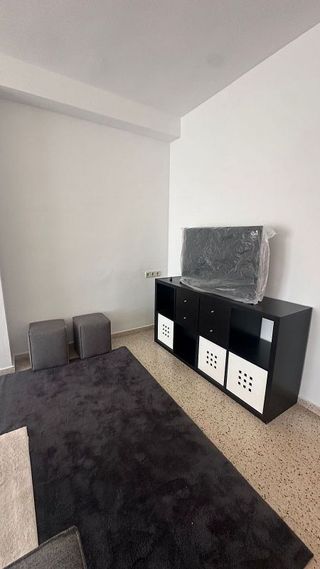 Piso en alquiler en Polígono Cartuja – La Paz en Granada