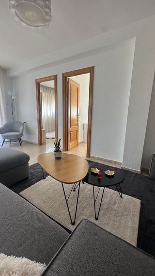 Piso en alquiler en Polígono Cartuja – La Paz en Granada