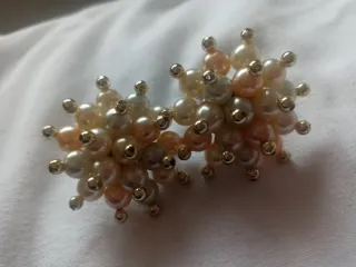 Pendientes perlas multitono dorados