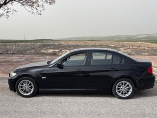 BMW Serie 3 318d E90