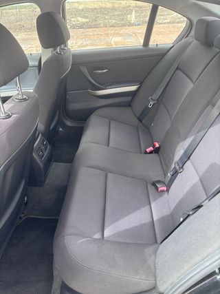 BMW Serie 3 318d E90