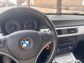 BMW Serie 3 318d E90