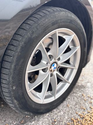 BMW Serie 3 318d E90