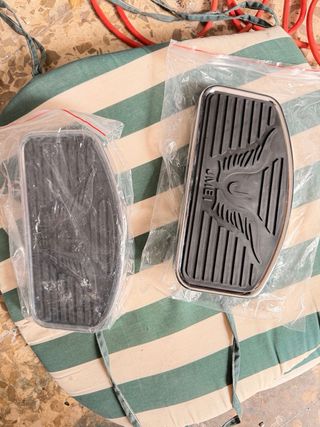 Reposapiés Harley Davidson como nuevos