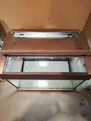 Acuario/Gambario 20L Hailea