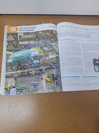 Economía. 2 Bachillerato. Savia (Spanish Edition)