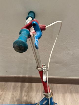 Patinete Oxelo azul y rojo