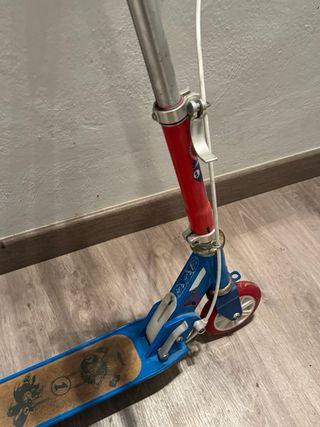 Patinete Oxelo azul y rojo