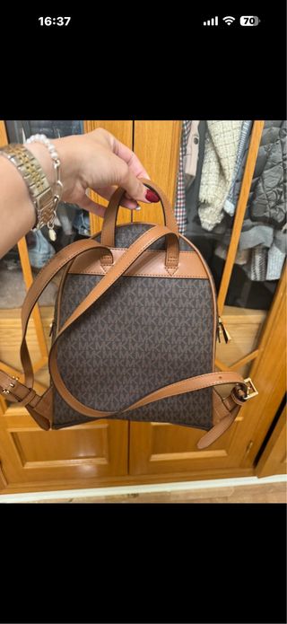 Mochila Michael Kors Beige y Marrón