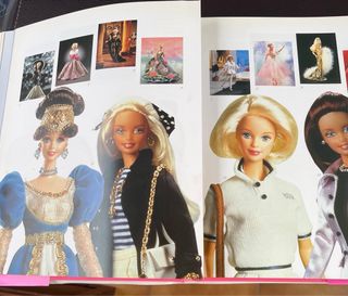 Libro Barbie: I Mille Volti di un Mito (Marco Tosa