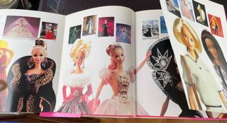 Libro Barbie: I Mille Volti di un Mito (Marco Tosa