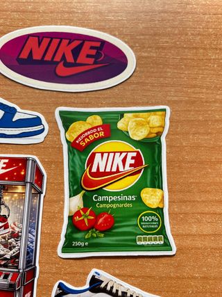 Pegatinas Nike con caja