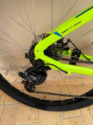 Bicicleta Rockrider st520 27,5