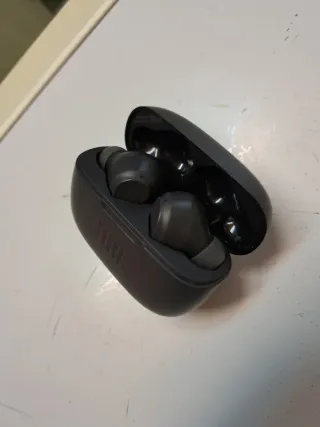 Auriculares JBL WAVE200 TWS Bluetooth