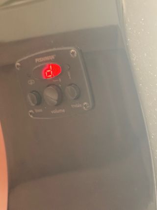 Guitarra Electro-Acústica Fender Negra