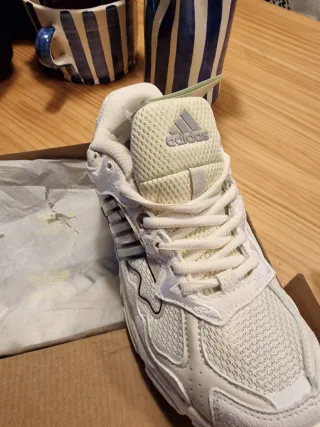 Zapatillas Adidas Beige Bad bunny