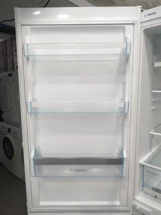 Nevera Combi Bosch 1.85x60cm No Frost