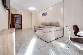 Piso en venta en Centro en Torrevieja