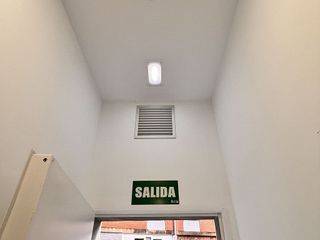 Local comercial en venta en Natahoyo en Gijón