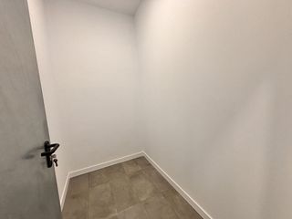 Local comercial en venta en Natahoyo en Gijón