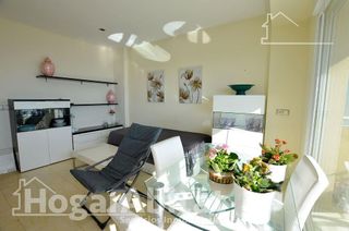 Piso en venta en Ensanche - Diputación en Alicante