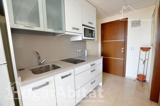 Piso en venta en Ensanche - Diputación en Alicante
