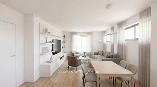 Local comercial en venta en Peñagrande en Madrid