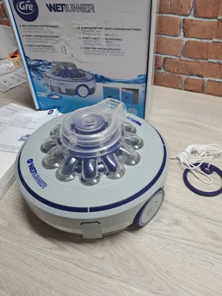 Robot Limpiafondos Gre RBR60 Wet Runner