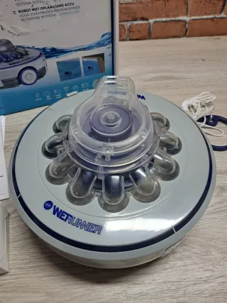 Robot Limpiafondos Gre RBR60 Wet Runner