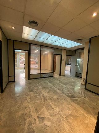 Oficina en venta en La Llum en Valencia