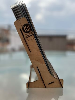 Expositor de Cómics Absolute Batman (DC)