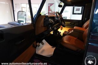 Land Rover Defender 90 2.5TD5 SW SE