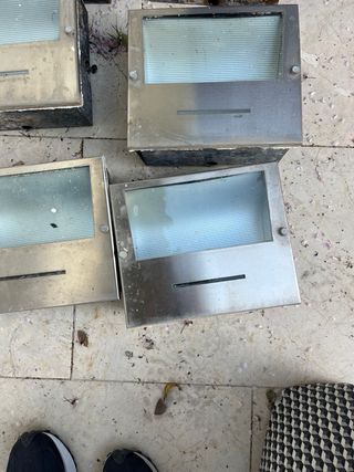 Focos de exterior metálicos. Lote de 7