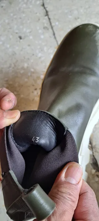 Stivali Moncler verdi nr.43