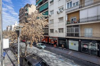 Piso en venta en Camino de Ronda - Rosaleda en Granada