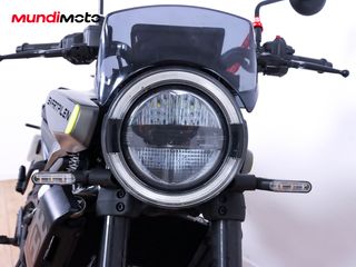 HUSQVARNA SVARTPILEN 125 ABS