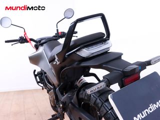 HUSQVARNA SVARTPILEN 125 ABS