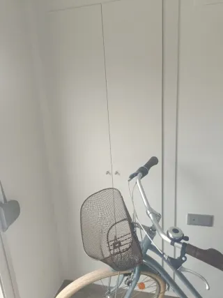 Alquilo habitación individual, para chicas.