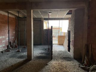 Local comercial en venta en Massanassa