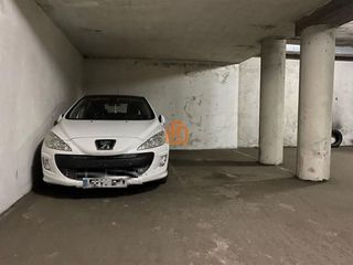 Garaje en venta en Las Eras de Renueva en León